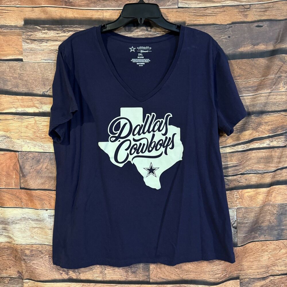 Dallas Cowboys Authentic Women's Blue V-Neck T-Shirt 2XL Texas Outline Graphic